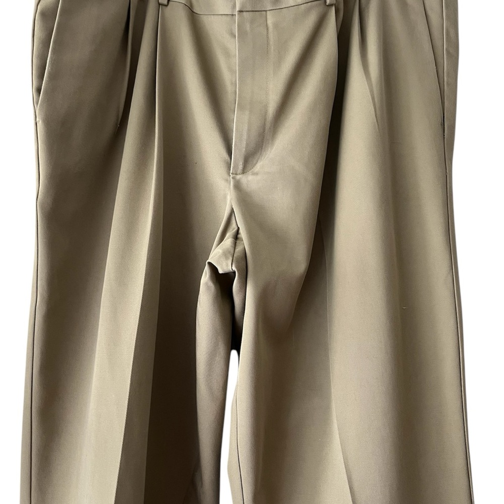 Dockers Men’s Premium Relaxed Fit Pants